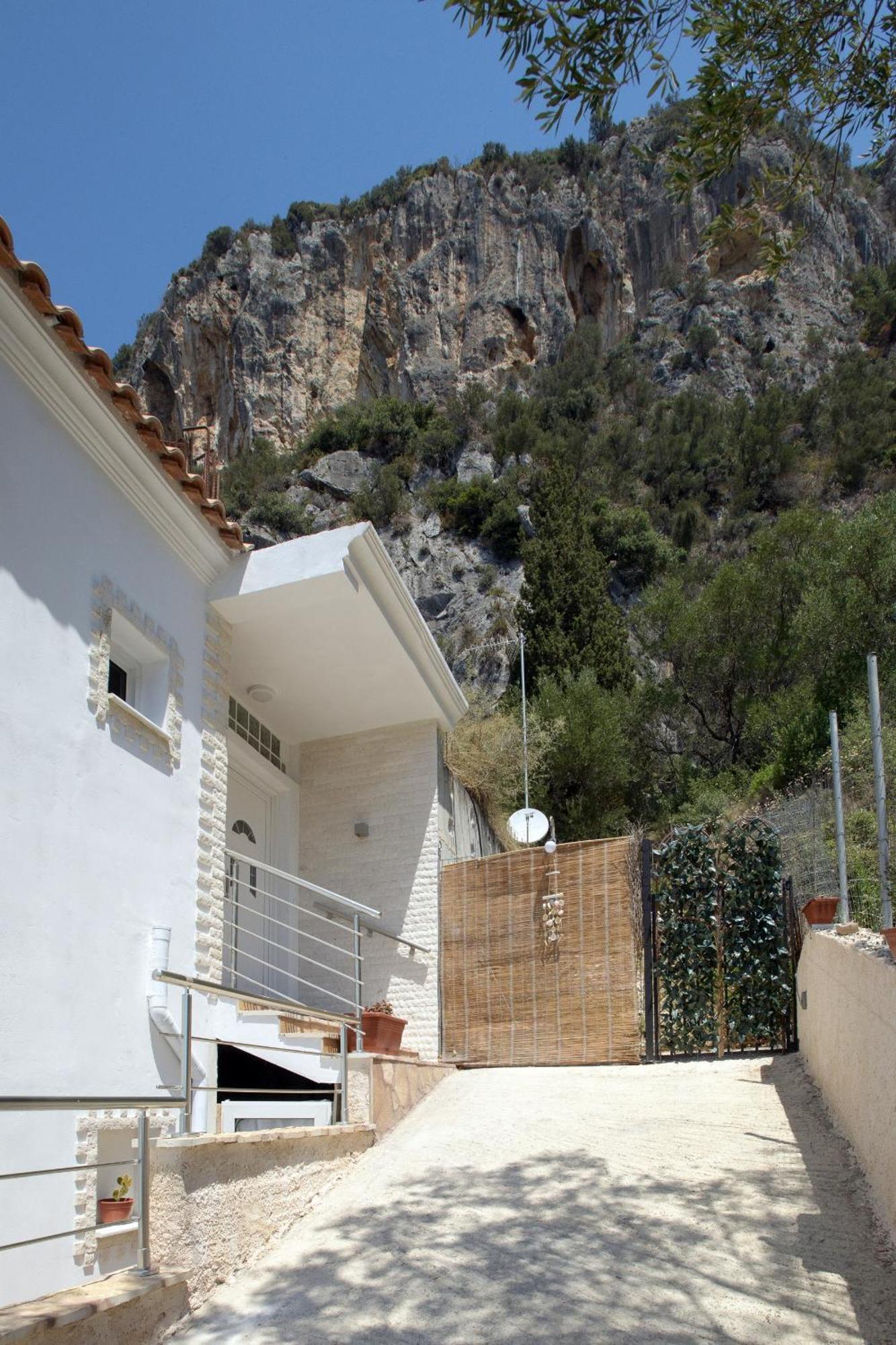 V&D Paleokastritsa Apartments Lakones ภายนอก รูปภาพ